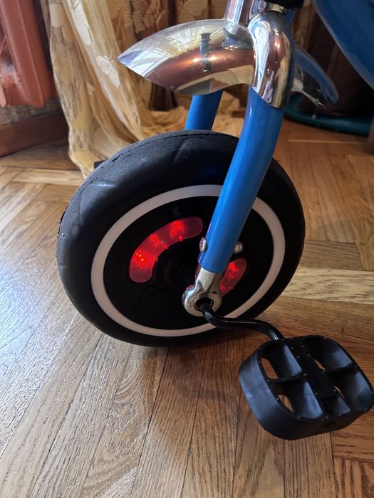 Дитячий триколісний музичний велосипед