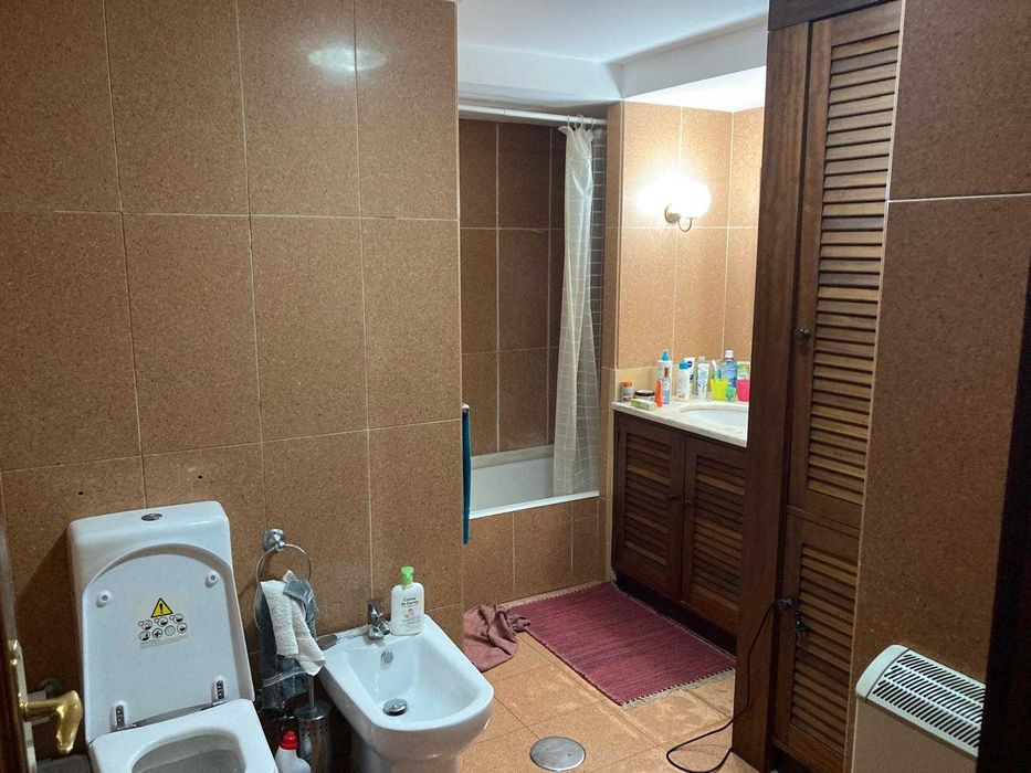 Apartamento T3+1 duplex para arrendar em Espinho
