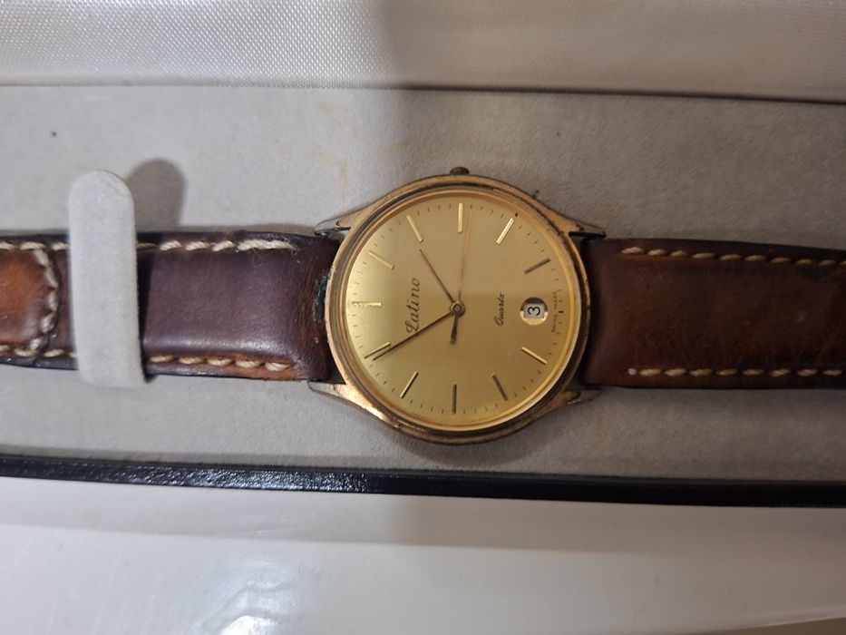 Relogio dourado, Latino dourado pulseira pele