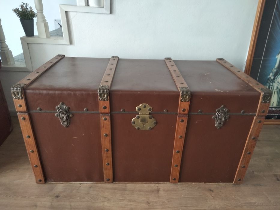 Baú de Porão - séc XX anos 20/30