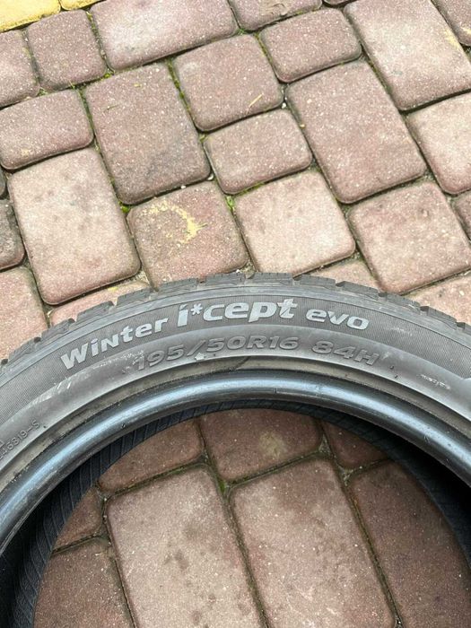 Opona Hankook Winter Icept Evo  195/50/16 84H  6mm