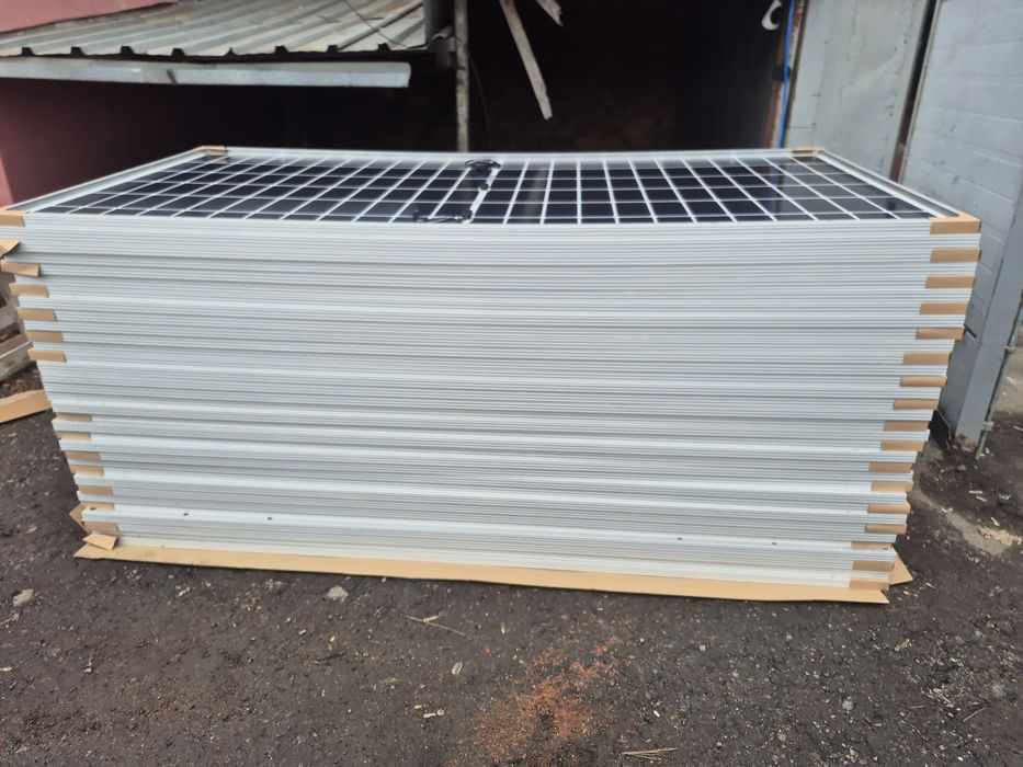 Солнечные панели 590 v