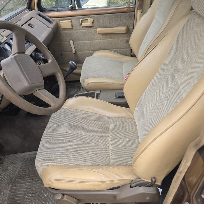 Isuzu troper 2.6 benzyna