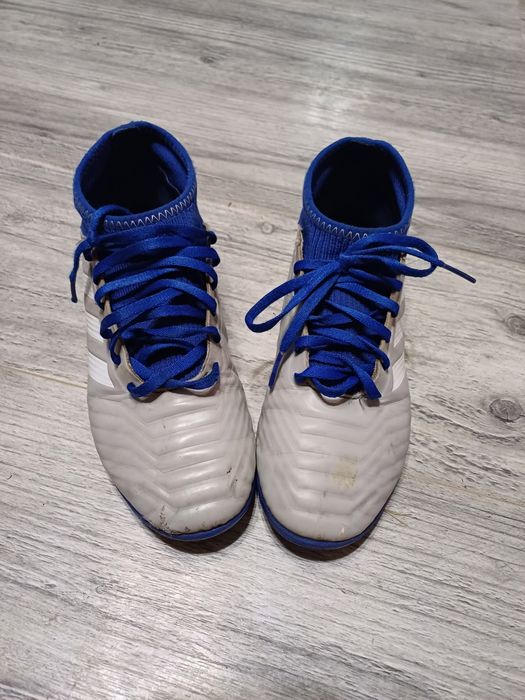Turfy Adidas PREDATOR rozm.35 1/2