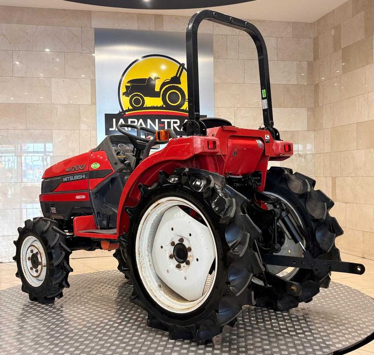 Mitsubishi MT-200, Mini Traktorek Japoński, Wspomaganie, Rewers, Pisemna Gwarancja,