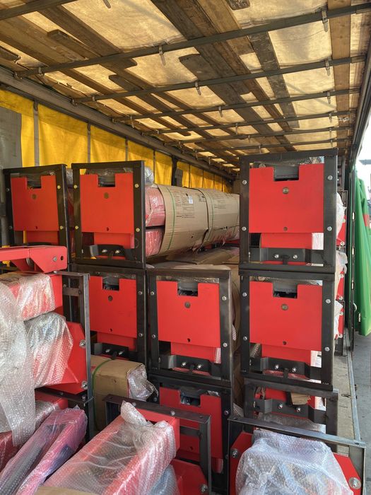 Підйoмник aвтoмoбільний 2-x cтійкoвий 3.5-5тон 220-380V LAUNCH