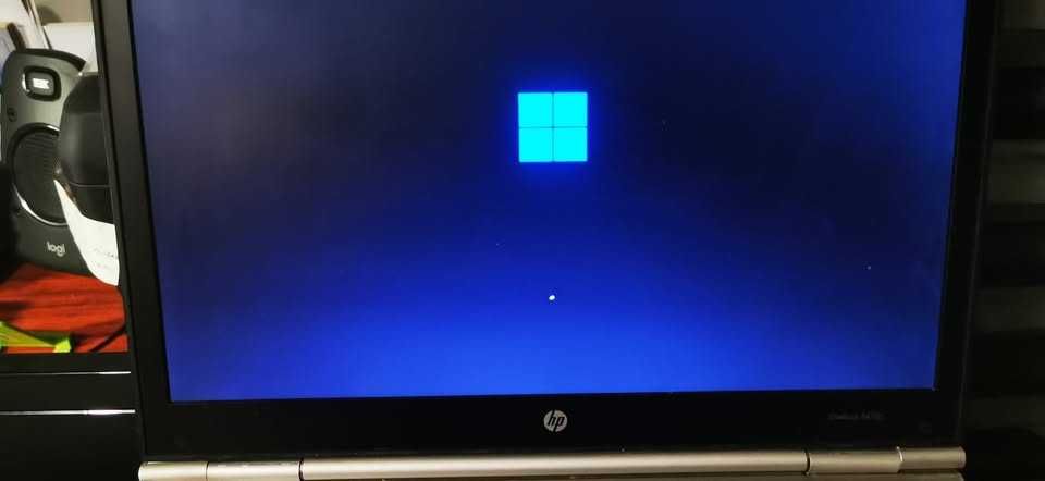 HP EliteBook 8470P - Cpu i3-3110M - 6GB - HDD 320 GB – AMD HD 7570M