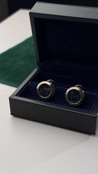 Золотые запонки Breguet