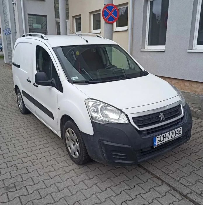 Peugeot Partner  Peugeot Partner 2015 1.6 HDI drugi właściciel
