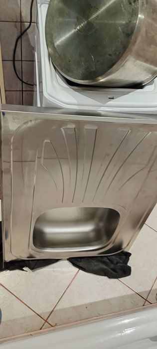 Sprzedam nowy zlew 80x 60