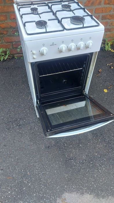 4х комфорная газовая плита Greta