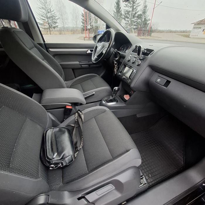 Автомобіль фольцваген