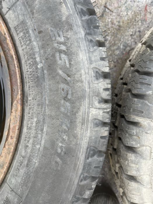Kola felgi opony vw t5 215.65.16C goodyear