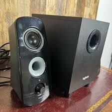 Colunas com subwoofer Logitech