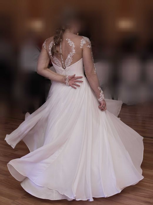Suknia ślubna r.38 klasyczna ivory/złamana biel koronka