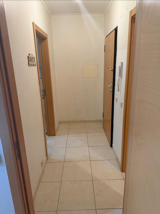 Apartamento T0 com varanda - rua da Saudade (Covilhã)