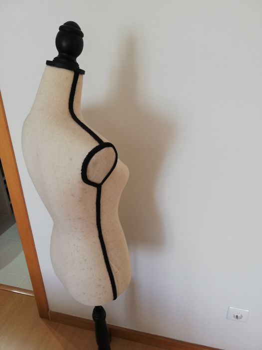 Cabide Manequim Feminino