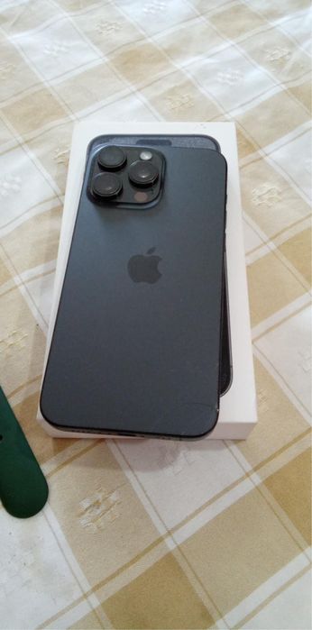 Iphone 15 pro max + apple watch 7 45mm