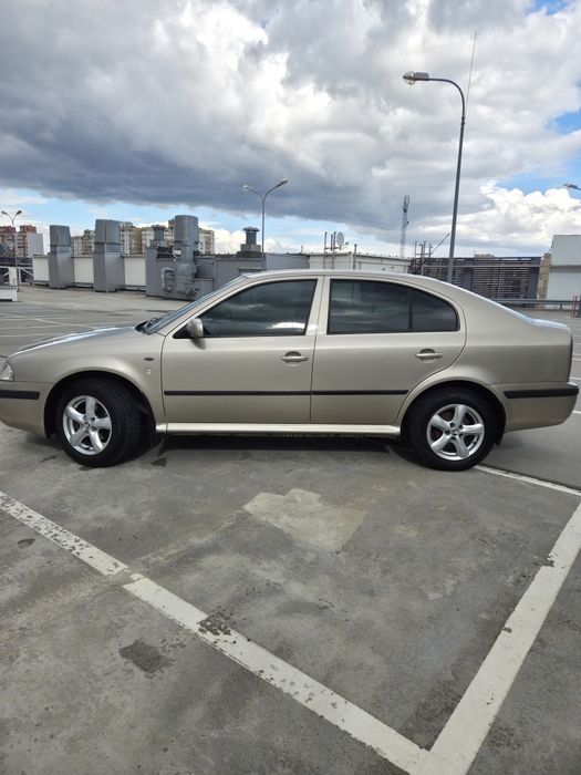 Skoda Octavia Tour