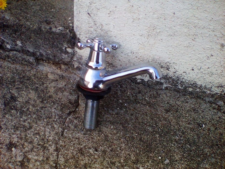 torneiras mituradoras de banheira ou base e outras