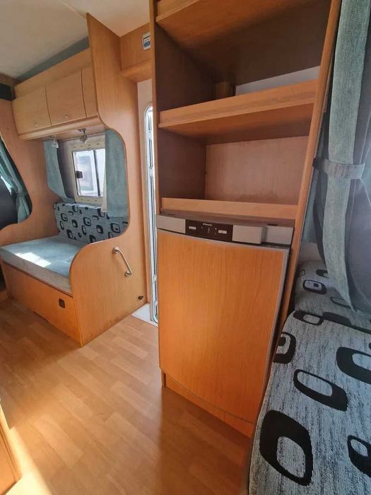 Autocaravana perfilada com 4 dormidas