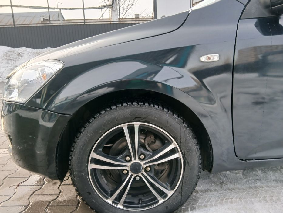 Kia ceed 1.4 2007рік