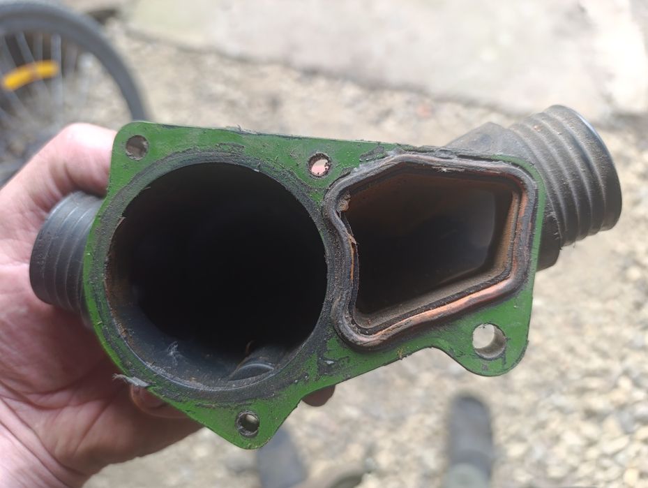 Корус термостата бмв е36 м51