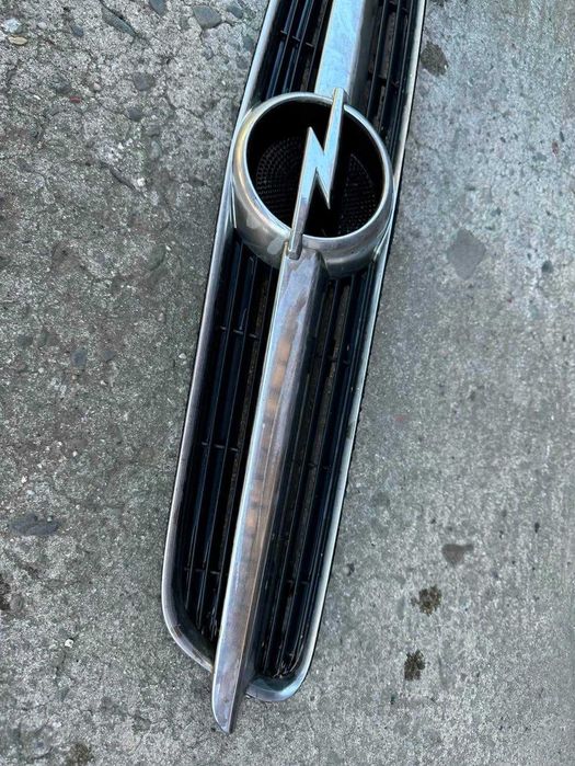 Opel Vectra C Grill Atrapa