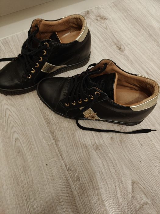 Czarne damskie Sneakersy R.Polański