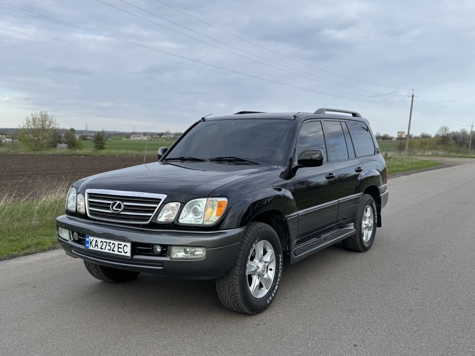 Lexus lx470 2004 року