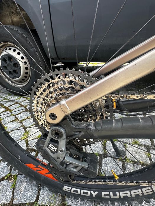 Rower elektryczny KTM Macina Prowler Prestige CARBON 29  / 750Wh Bosch Smart Sys / GX AXS / FOX / SAINT