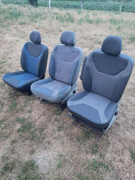 Водійське сидіння Opel Vivaro Nissan Primastar Renault Trafic