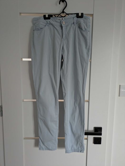 Niebieskie spodnie Sinsay S