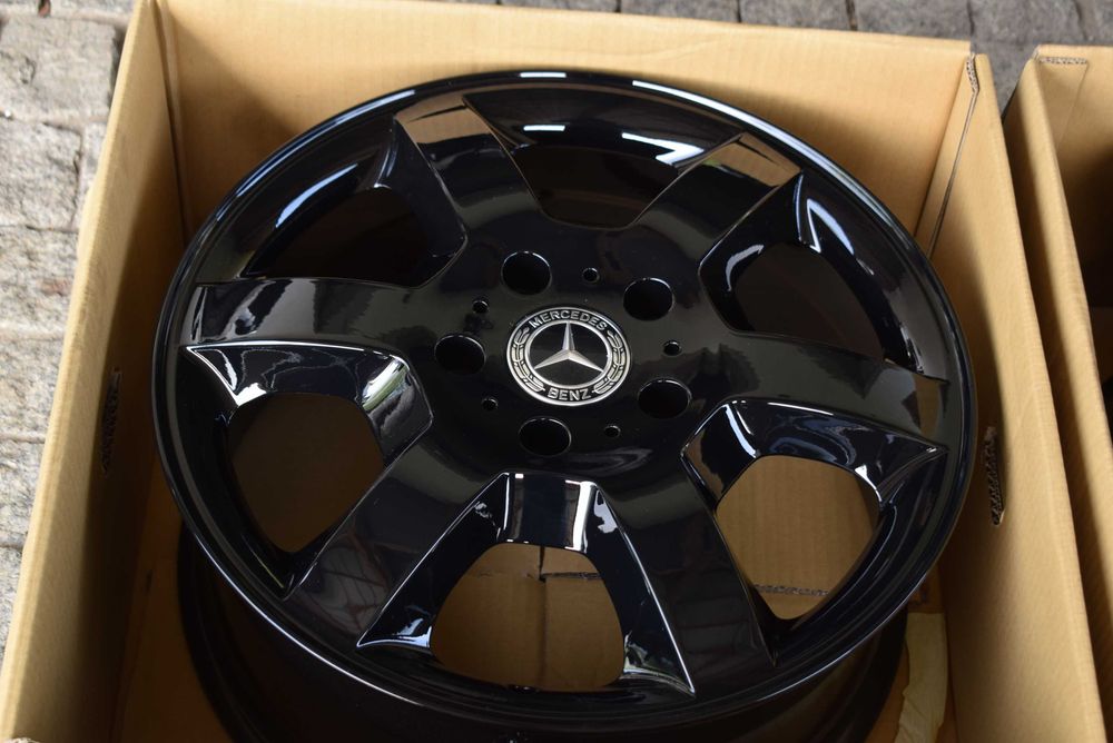 Mercedes G klasa w 463 460 czarne felgi 18 cali nie amg oryginał