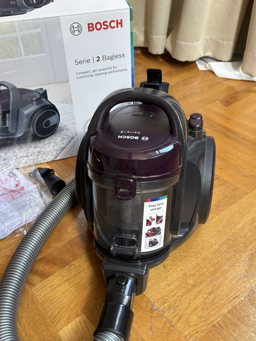 Пилосос BOSCH BGC05AAA1 майже новий