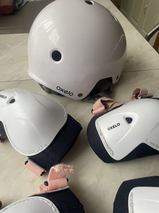Комплект захистного спорядженя Oxelo шолом 50-54см для скейтів, ролік