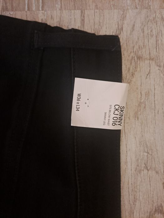 Spodnie Calvin Klein