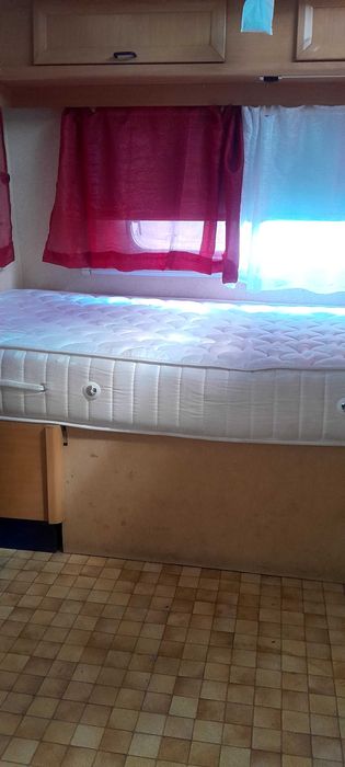 Caravana PYC  2100€