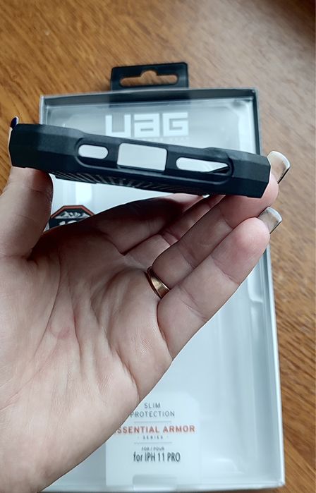 Противоударный силиконовый чехол UAG Armor для  iPhone