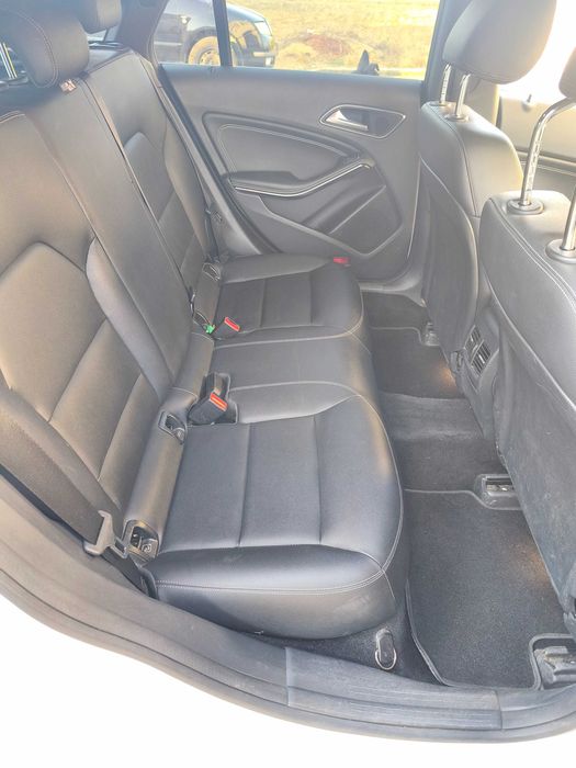 Mercedes CLA 200D 2017 carrinha motor mercedes