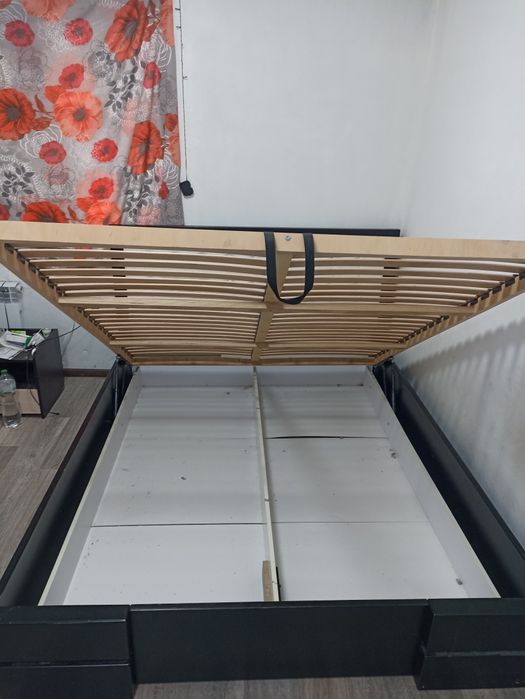 Терміново. Продам дерев'яне ліжко