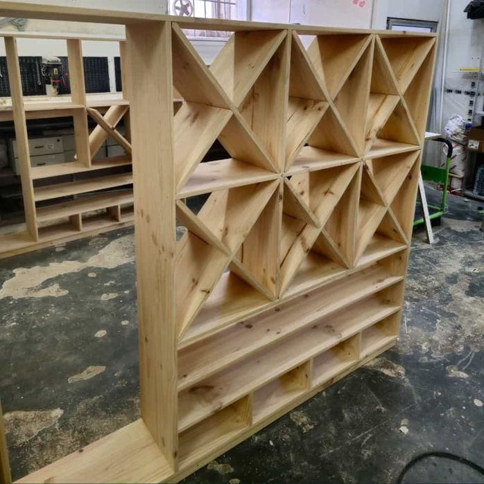 Adegas e garrafeiras por medida