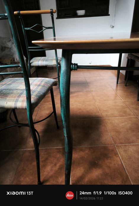 Mesa de Sala em Ferro