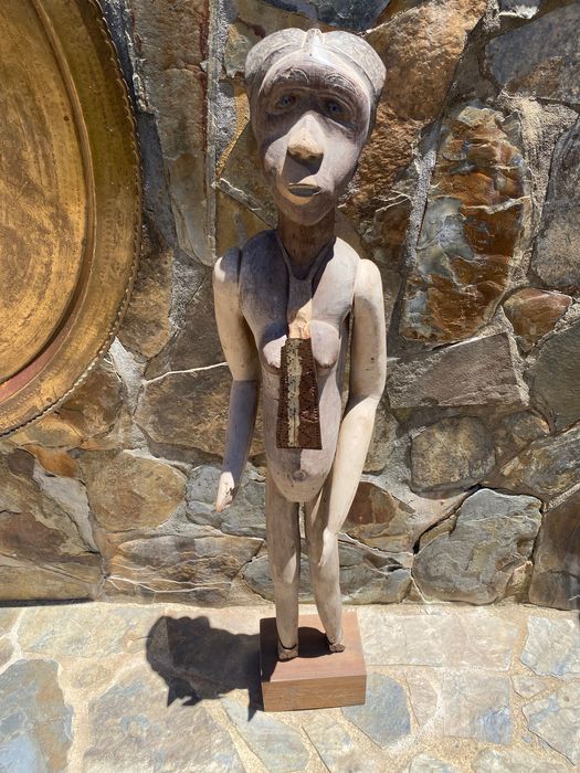 Escultura tribal Centenária Mossi 127 cm Burkina Faso