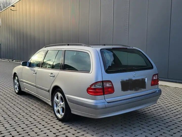 Mercedes E220 CDI Avantgard
