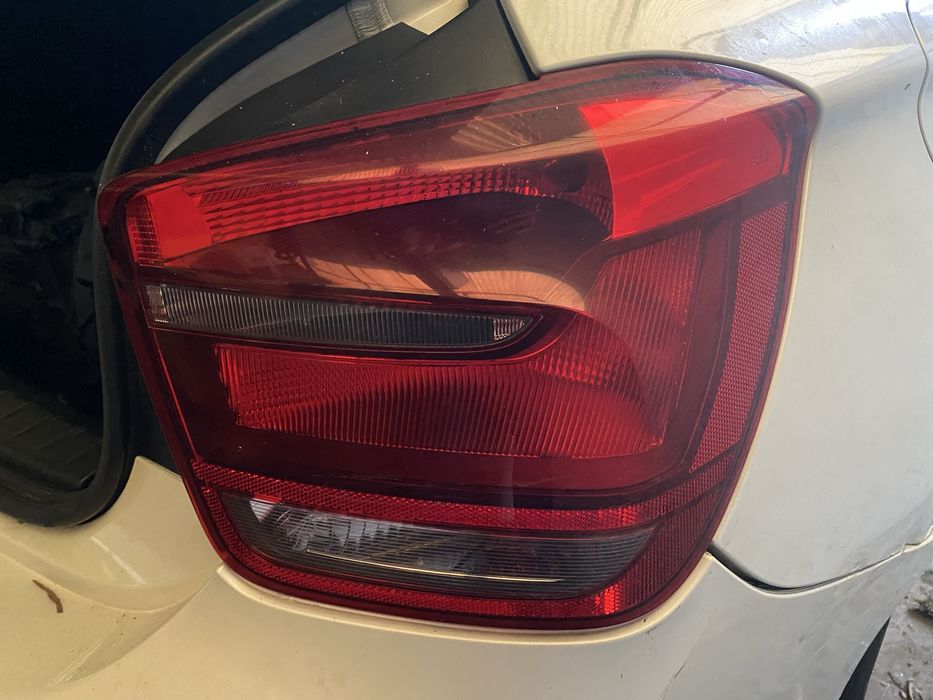 Farol direito BMW F20 Serie 1