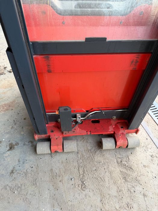 Porta paletes contra pesado marca Linde