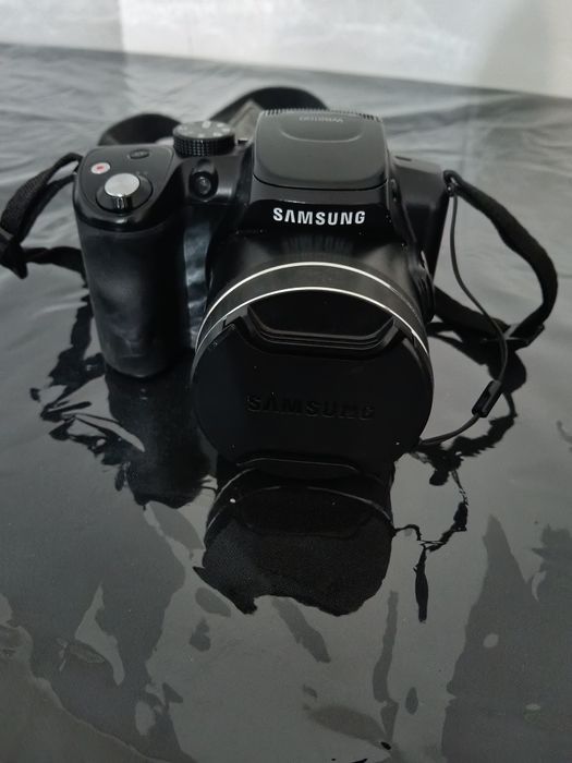 Câmera Samsung WB2100