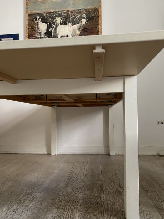 Mesa de Jantar Extensível Branca (Estilo IKEA) – Muito Prática