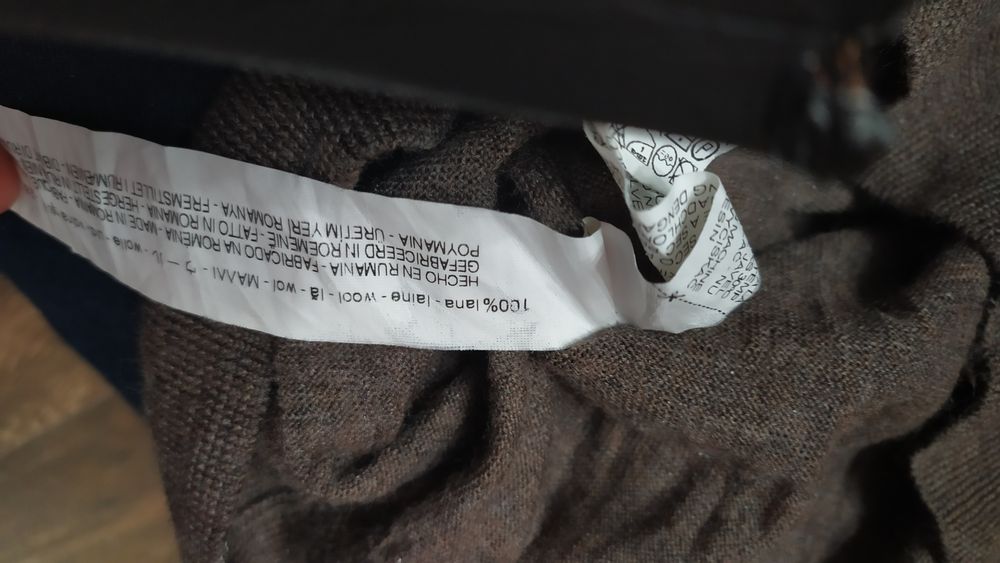 Sweterek męski S Zara MEN 100% extrafine wełna brązowy cienki